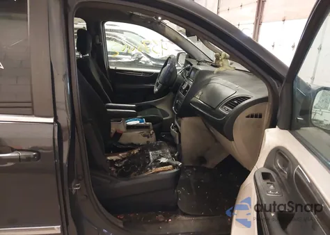 2012 Chrysler Town & Country Touring z USA, uszkodzony, nr VIN 2C4RC1BG6CR106820